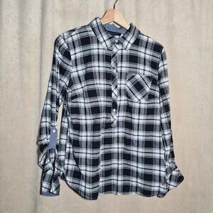 long sleeve shirt size M Tommy Hilfiger 1720